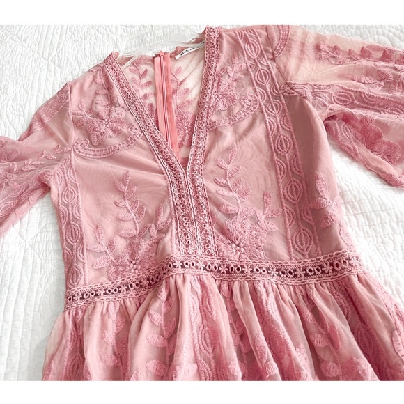 Bohme Lace Maxi Dress Mauve - Picture 4 of 5